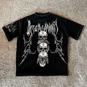 BREATHEDIVINITY Premium Heavyweight Skulls Tee